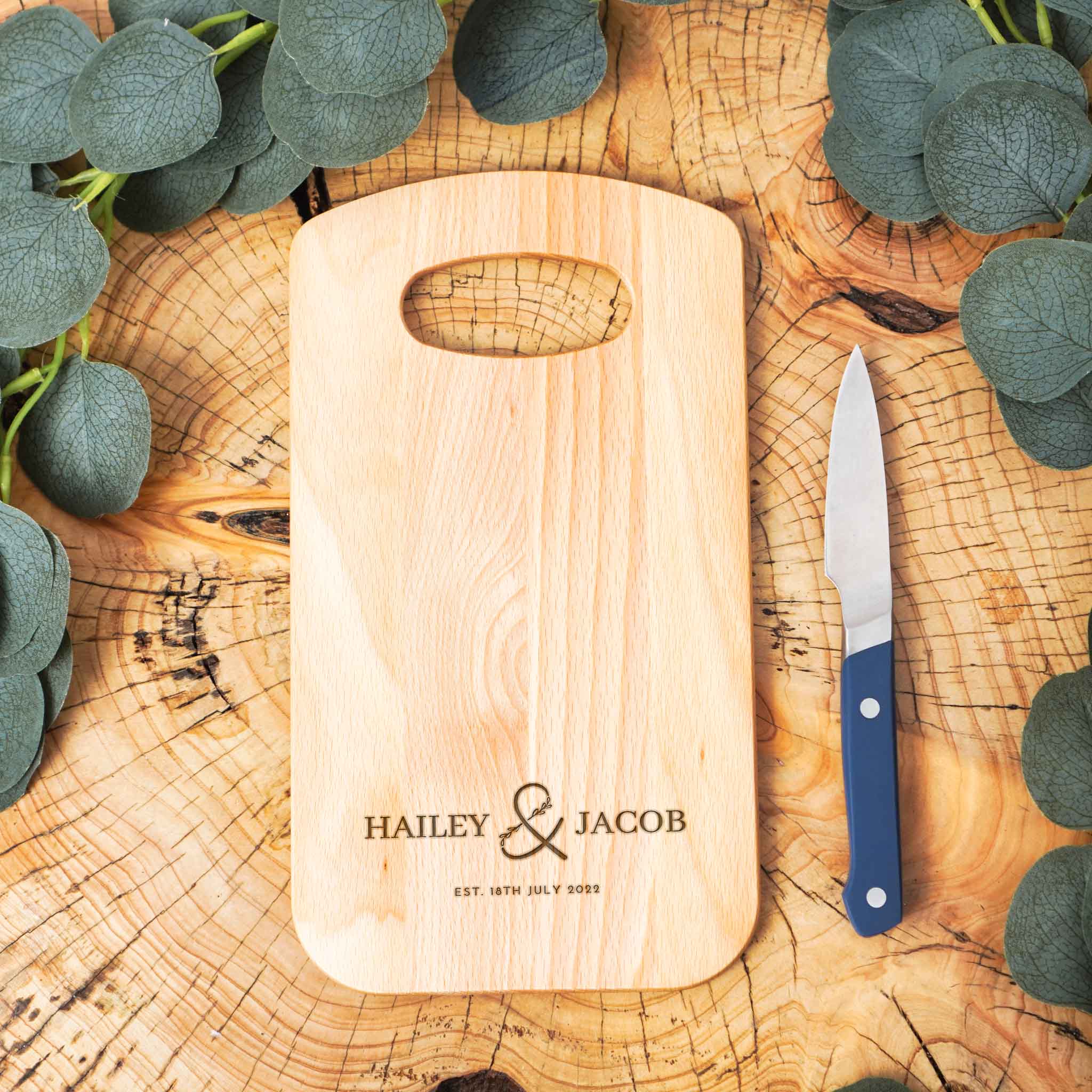 Personalised wooden chopping board